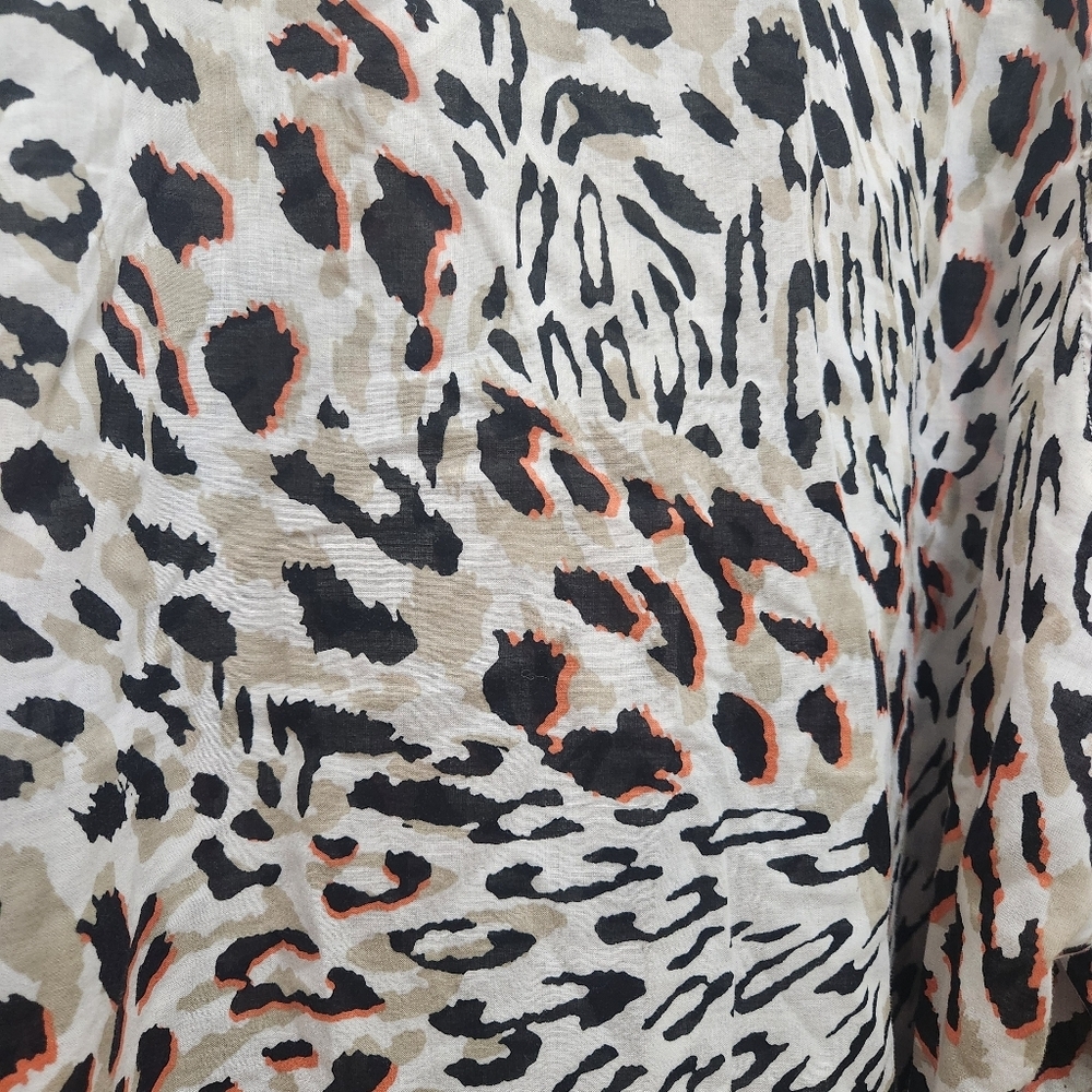 Foxcroft Animal Print Button-Down Shirt Wrinkle Free Shaped Fit Plus Size 24W - Picture 6 of 6